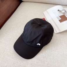 Loro Piana Caps